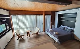 RAHUE, Monoambiente Céntrico con Patio Propio